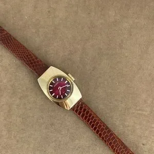 Seiko | Accessories | Vintage Ladies Seiko Hand Wind Dress  display picture 1